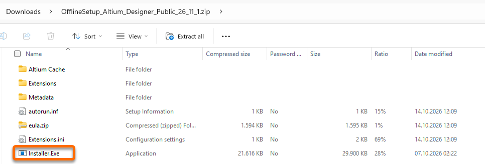 Windows File Explorer showing the contents of the Altium Designer offline installer ZIP; run Installer.Exe to start the installation.